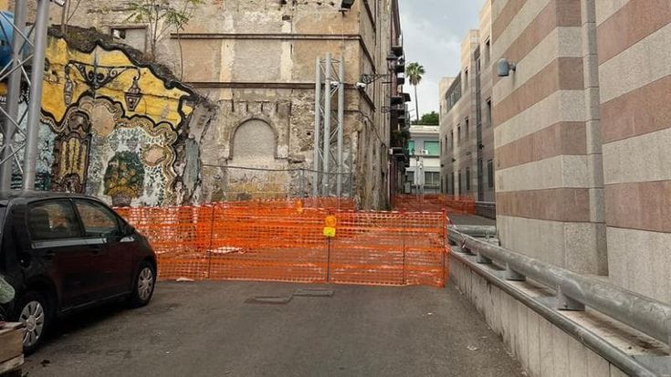 Terremoto, pompieri in campo: nuova lite fra presidi e Lagalla