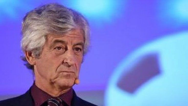Ladri in casa di Gianni Rivera, ma la cassaforte in fiamme li costringe alla fuga. Arrestati poco dopo