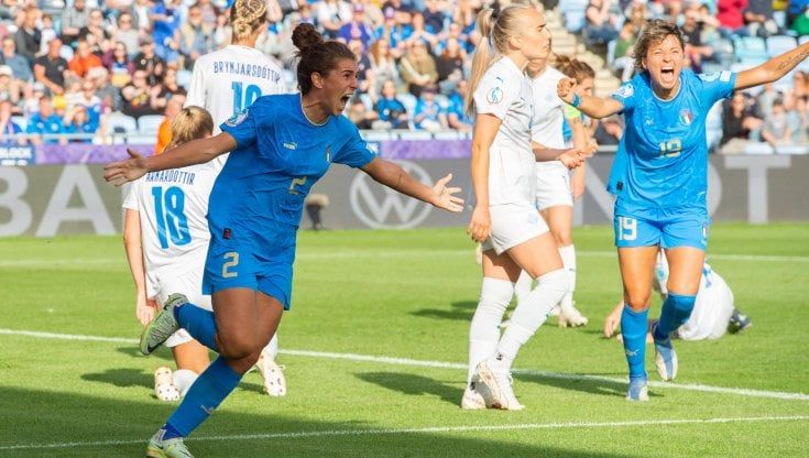 Europei di calcio femminili, l'Italia rimonta l'Islanda (1-1) e resta in corsa per i quarti