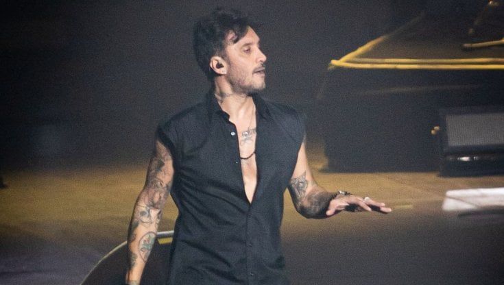 Fabrizio Moro: "Dimentico le parole, non il disagio che ho visto"