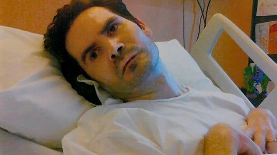 Francia, caso Lambert: la Corte d'appello di Parigi ha ordinato la ripresa delle cure. Genitori: "Grande vittoria"