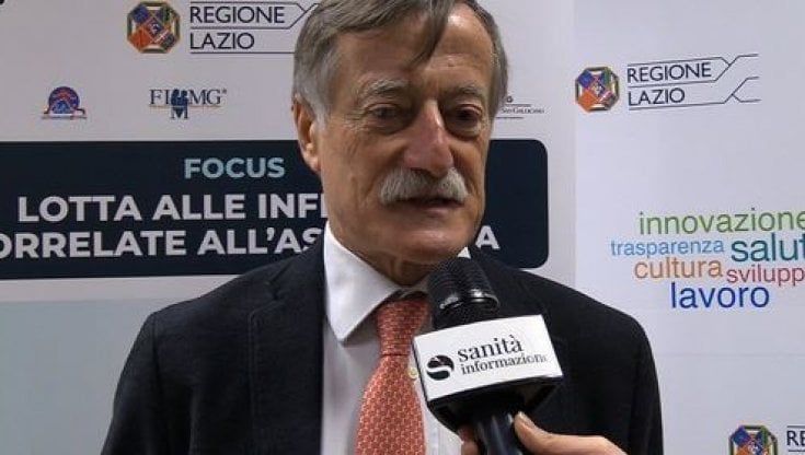 L'infettivologo Massimo Andreoni: "Per le partite folla senza regole, così il virus vince”