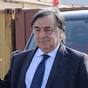Leoluca Orlando: "Far scegliere i cittadini spesso è solo un paravento, i partiti sono moribondi"