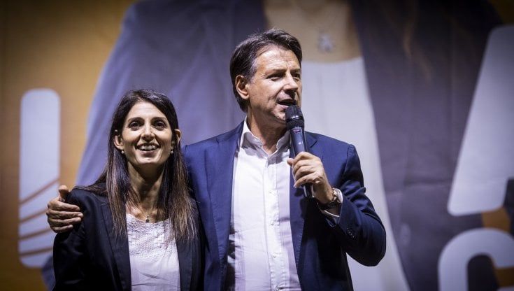 Elezioni Amministrative, Conte: "Ai ballottaggi mai con la destra. Raggi ha affrontato le elezioni a testa alta"