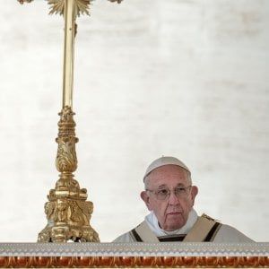 Aborto, l'Ordine dei medici di Torino scrive a papa Francesco: "Non siamo sicari"