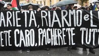 'Stop al riarmo e al caro vita'. Le voci di chi chiede un futuro