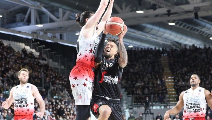 Virtus-Milano, si parte: la finale scudetto è qui