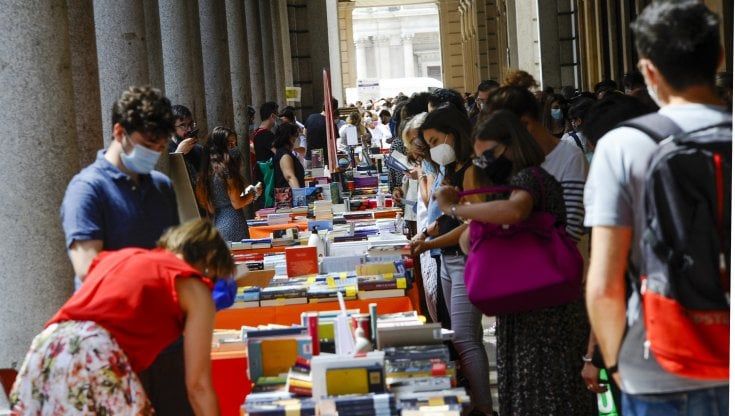 Meglio Gadda o Pasolini? Riparte il torneo letterario di Robinson