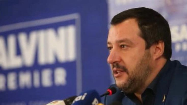 Salvini adesso invoca il Quirinale: “L'incarico per il governo tocca a noi”