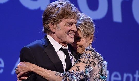 Jane e Robert, due splendidi ottantenni: "Non è mai troppo tardi per l'amore"