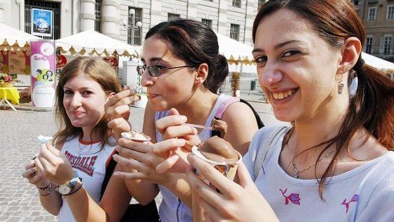 Torino, il papà della Panna Elena ora punta sul "gelato al cartoccio"