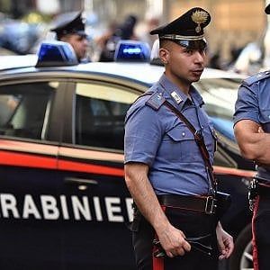 Foggia, muore 40enne trovato agonizzante in campagna: "Forse un'aggressione"