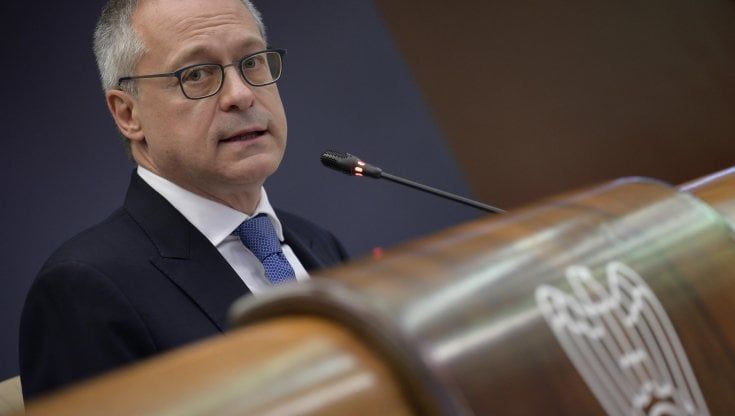 Confindustria vede l’Italia in recessione: “Stime spaventose”