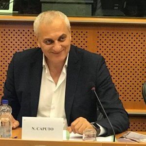 Coronavirus, Nicola Caputo positivo, ricoverato all'ospedale di Caserta