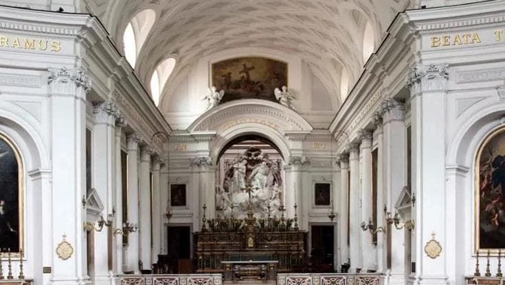Tour nella Napoli sacra e misteriosa tra eventi, concerti e visite guidate