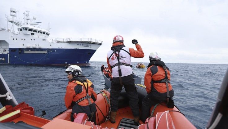Migranti, Geo Barents salva 48 persone. Assegnato subito il porto di Ancona