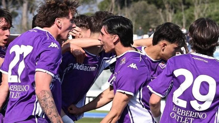 La Fiorentina vince il torneo di Viareggio, è il primo trofeo nell’anno del centenario