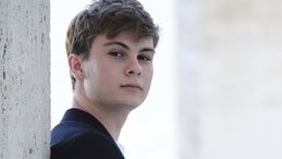 Giulio Pranno: "Per fare l'attore non basta il talento, ci vuole anche fortuna"