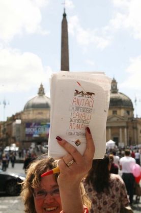 Lav e la sua campagna itinerante<br />"Le botticelle vanno abolite"