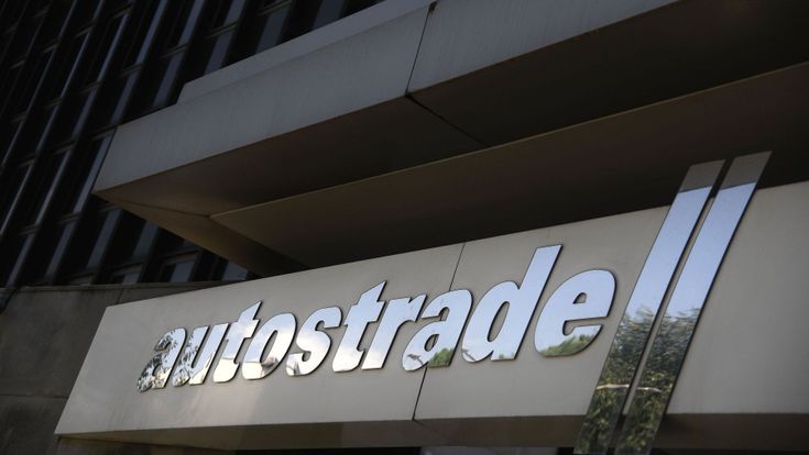 Concessione ad Autostrade, la commedia capovolta dei 5 Stelle
