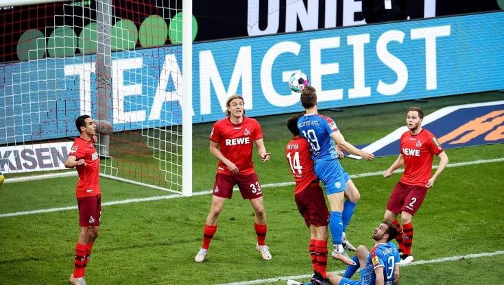 Germania, Colonia ad un passo dal baratro: il Kiel vince 1-0 l'andata dello spareggio