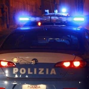 Sequestrata e seviziata, si lancia dal secondo piano per sfuggire all'ex fidanzato