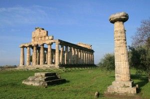 Paestum dar&agrave; il nome al Comune:<br />un referendum per decidere