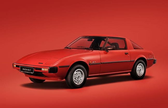 Mazda RX-7, quella sportiva che cambiò la storia