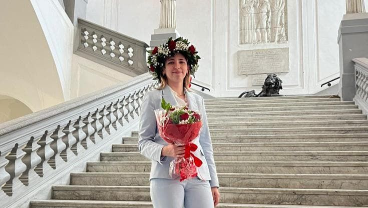 Sofia, laureata con una tesi sui film come terapia per i disagi psichici: "Ora un documentario”