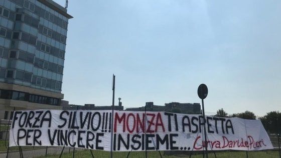 Covid, Zangrillo su Berlusconi: "Cauto ma ragionevole ottimismo".  Marina: "Mio padre merita più rispetto"