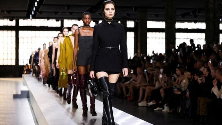 L’allarme ricavi di Kering e della sua Gucci fa tremare tutti i titoli del lusso
