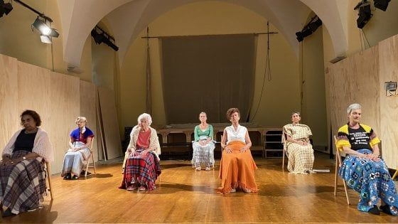 "Focolaio", lo studio scenico di Lina Prosa sulla strage di anziani nelle Rsa
