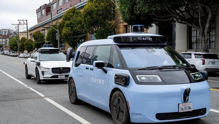 I collaudatori pagano il prezzo dei robotaxi