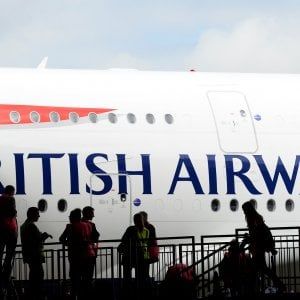 British Airways: hacker rubano i dati di 380mila carte di credito