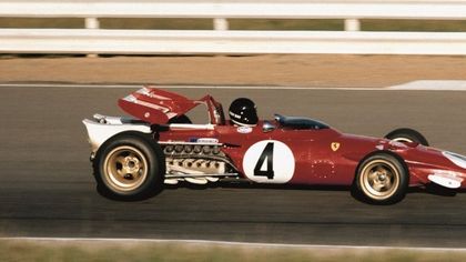 Ferrari, tutta la storia del marchio in podcast