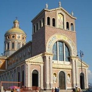 Rubano le offerte al santuario di Tindari, due arrestati