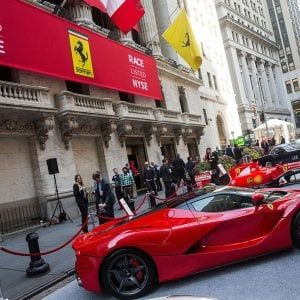 Ferrari torna il marchio più "forte" al mondo