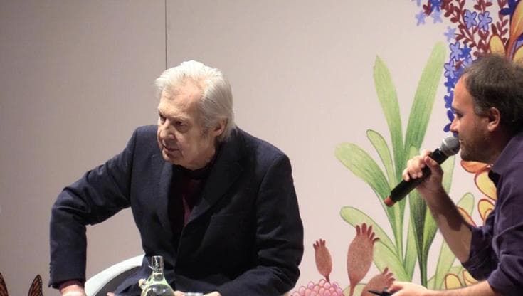 Salone del libro, il ritorno di Vittorio Sgarbi e la dedica alla compagna Sabrina Colle: "Hai il cielo negli occhi"