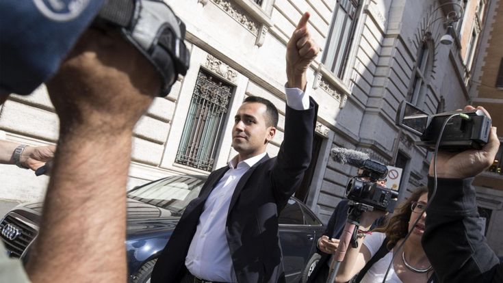 M5S, l'ipotesi di Meloni nel governo gialloverde fa infuriare gli eletti: “La Lega sta di nuovo alzando la posta”