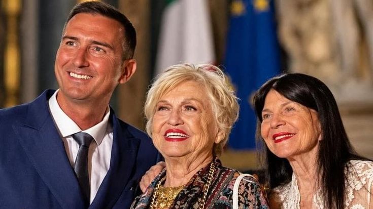 A Wanna Marchi e Stefania Nobile il “Premio internazionale della cultura” in Campidoglio, è polemica