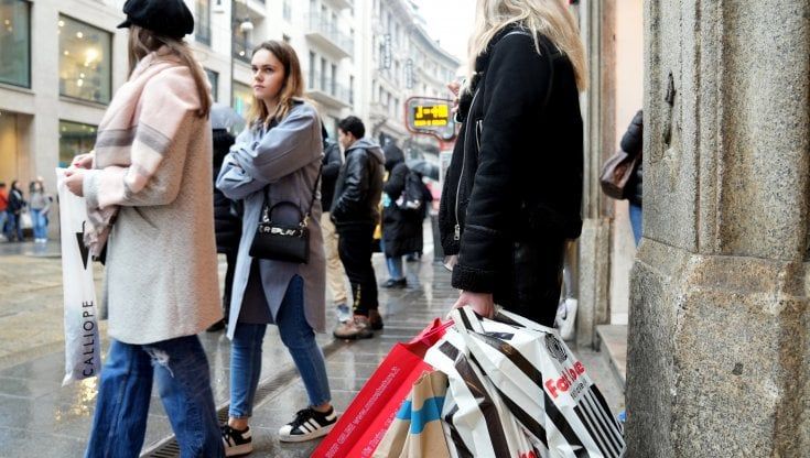 Il 5 gennaio via ai saldi in Toscana, ma gli sconti ci sono già