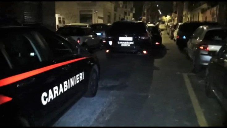 Occupavano le case Ater e le "rivendevano", tutti gli affari della coppia di pusher "immobiliari"