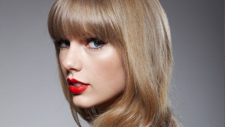 Musica, la battaglia dei diritti. Taylor Swift: "Nessuno tocchi le mie canzoni" 