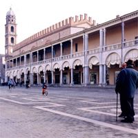 Le botteghe di Faenza