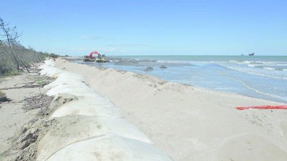 Coronavirus, accordo tra Regione e Comuni sui controlli nelle spiagge