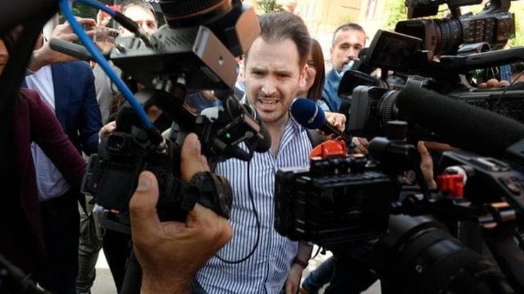 Garlasco, la mossa dei pm che allunga i tempi per la richiesta di rinvio a giudizio di Sempio