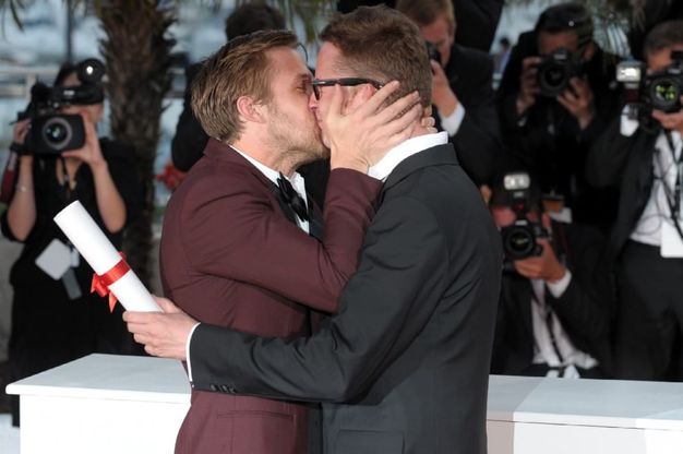 Da idolo romantico a divo "maledetto", Ryan Gosling debutta da regista (e da papà)