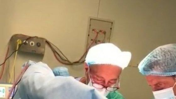 Epilessia, 14enne operata al cervello da sveglia