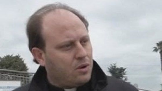 Esorcismo su minorenne: prima udienza. Don Michele assente