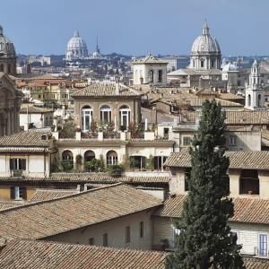 Affitti del Comune, il nuovo elenco. Appartamenti, negozi e terreni: gli 816 indirizzi con canone soft
